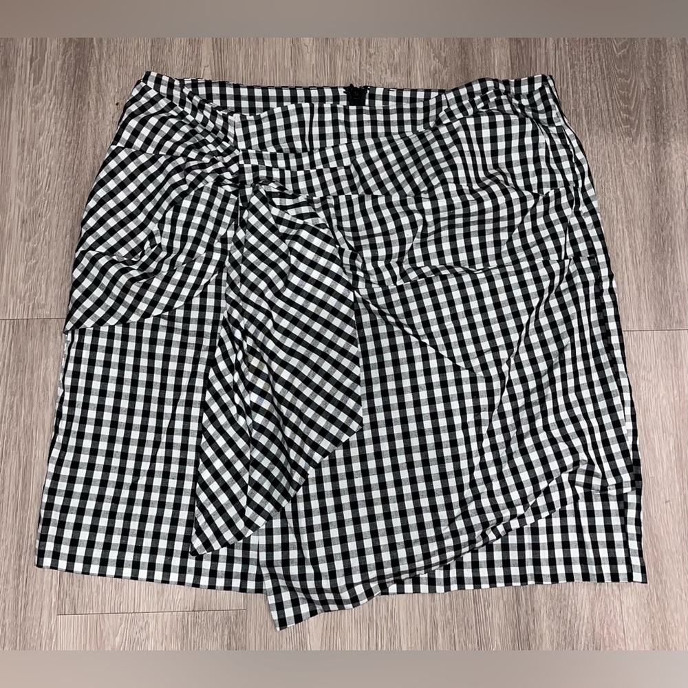 NWT Gianni Bini Skirt